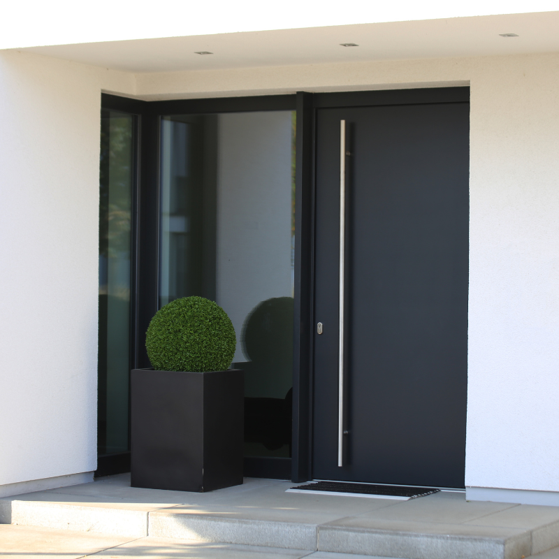 home-remodelling-52 porte d'entrée sécurisée par cecolli à lyon